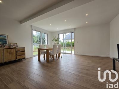 Maison - 123 m² - 6 pièces