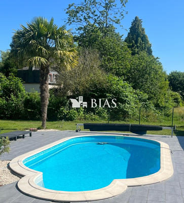 Maison - 165 m² - 7 pièces