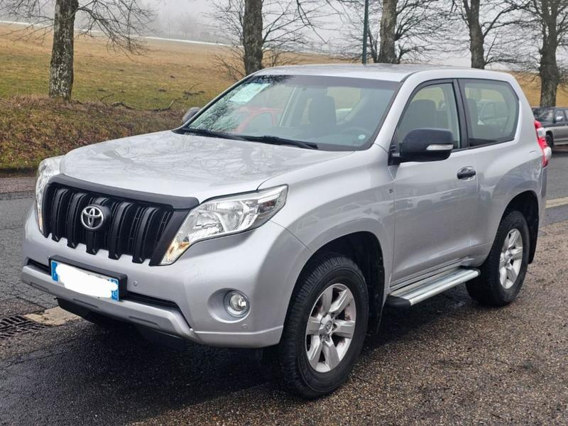 Toyota Land Cruiser (Kdj150) (2) 177 d-4d Life 3p Bv6 5 Places