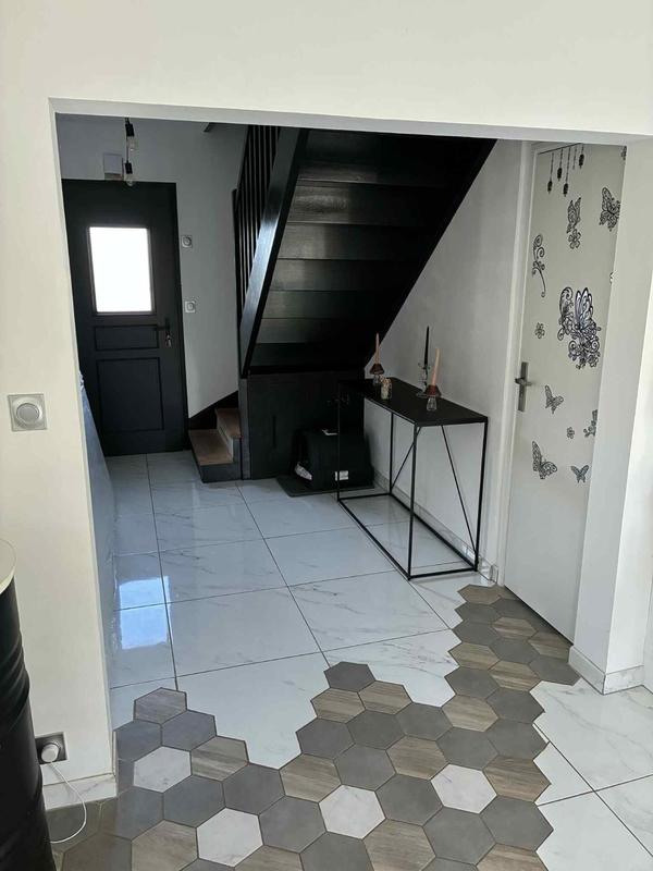 Maison - 105 m² - 4 pièces