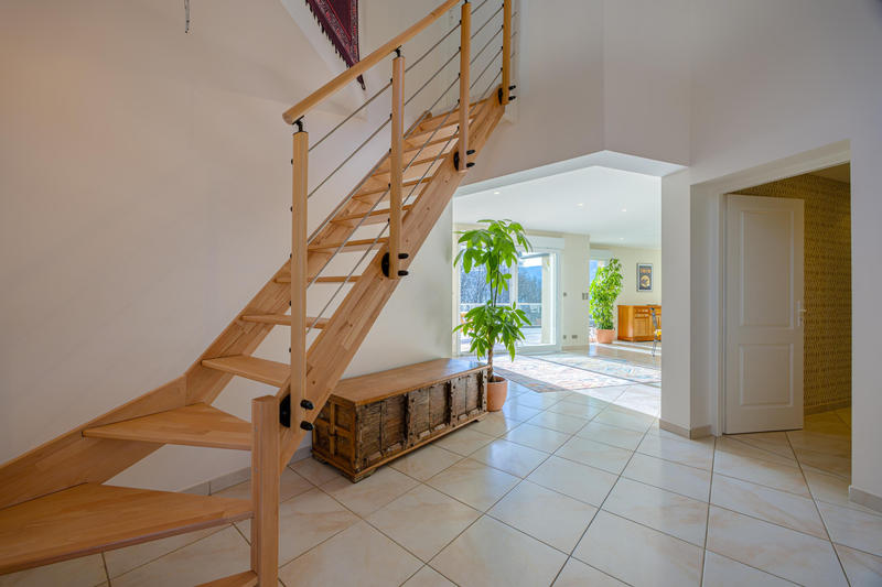 Villa - 250 m² - 5 pièces