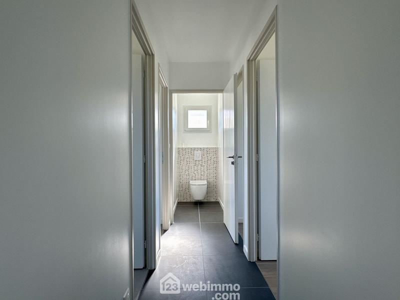 Maison - 80 m² - 4 pièces