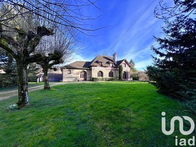 Maison - 400 m² - 13 pièces