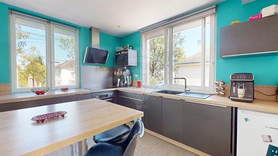 Maison - 112 m² - 7 pièces