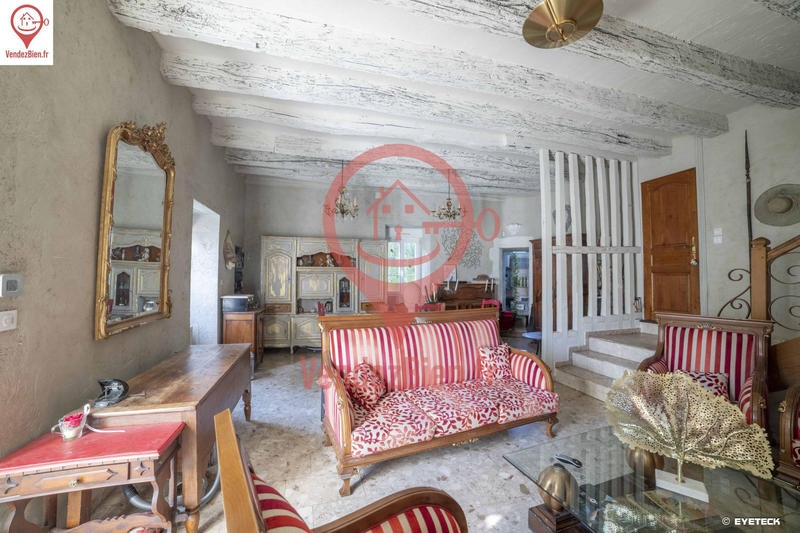 Maison - 183 m² - 5 pièces