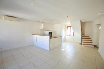 Maison - 72 m² - 3 pièces