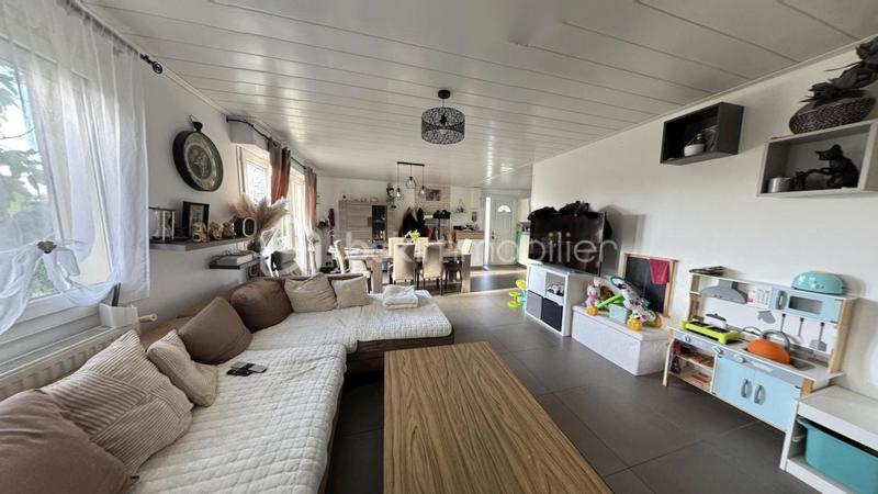 Maison traditionnelle - 157 m² - 5 pièces