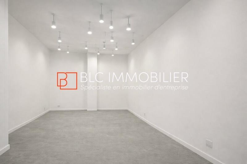 Local commercial - 239 m²