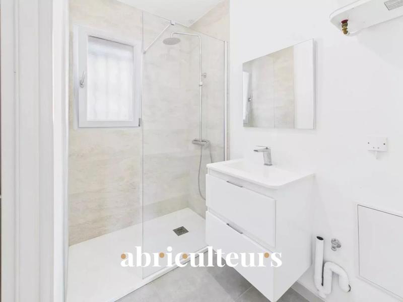 Appartement - 95 m² - 4 pièces