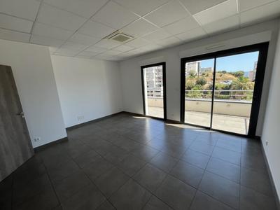 Bureau - 56 m²