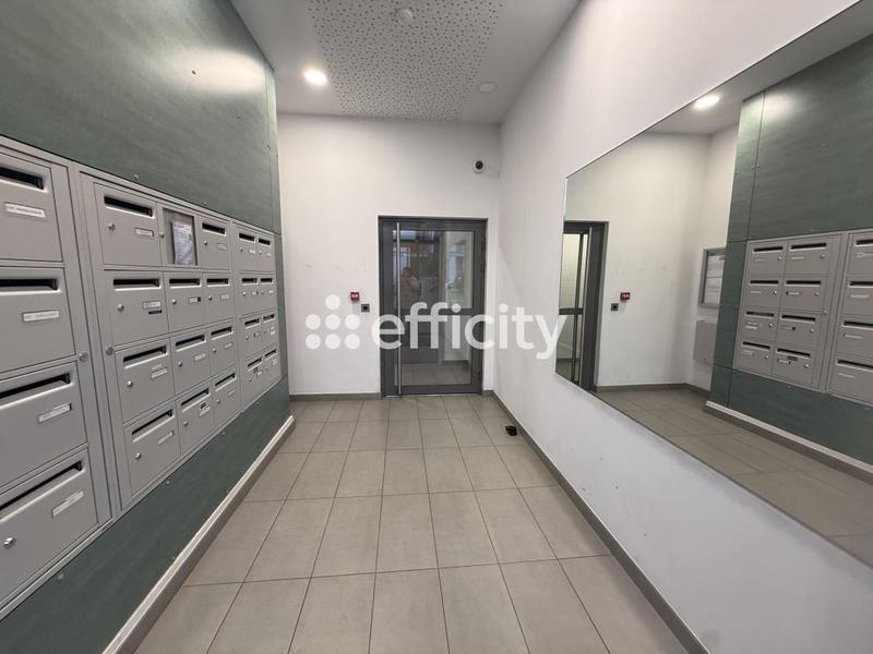 Appartement - 91 m² - 4 pièces