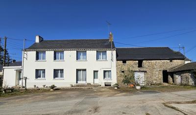 Maison - 167 m² - 6 pièces