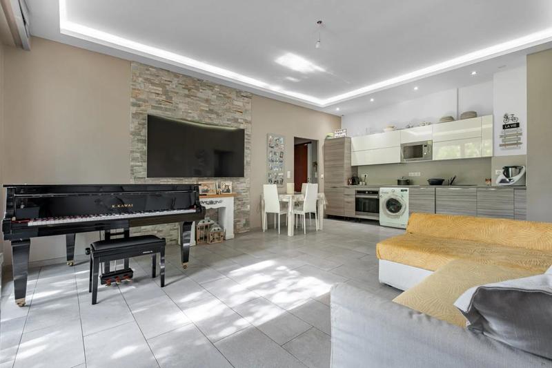 Appartement - 74 m² - 4 pièces