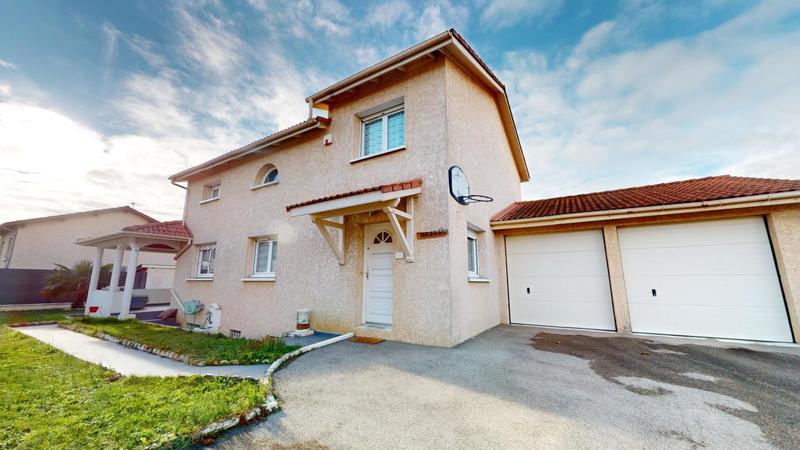 Maison - 170 m² - 6 pièces