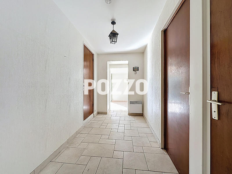 Maison - 137 m² - 7 pièces