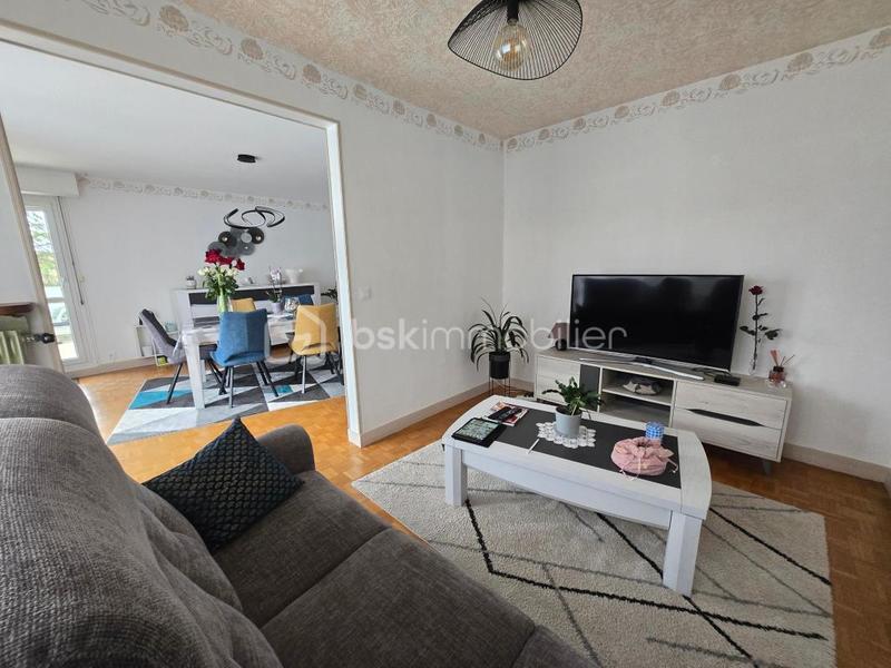 Appartement - 79 m² - 4 pièces