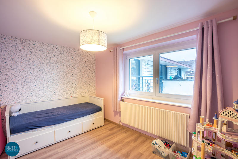 Maison - 390 m² - 11 pièces