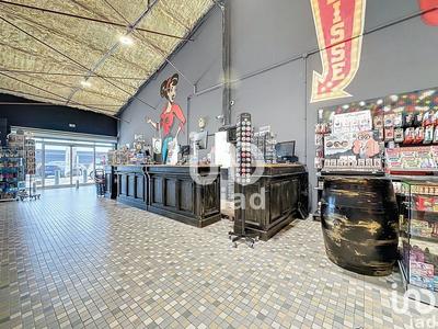 Local commercial - 1 000 m²