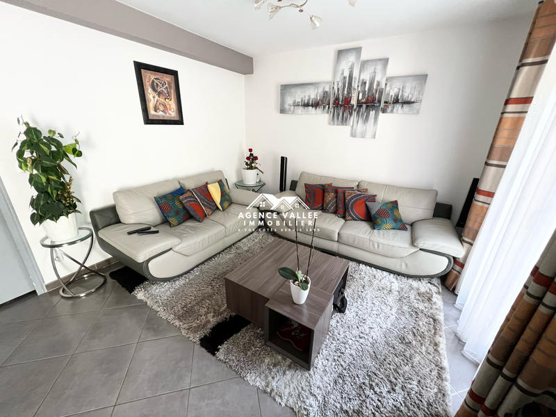 Maison - 82 m² - 5 pièces