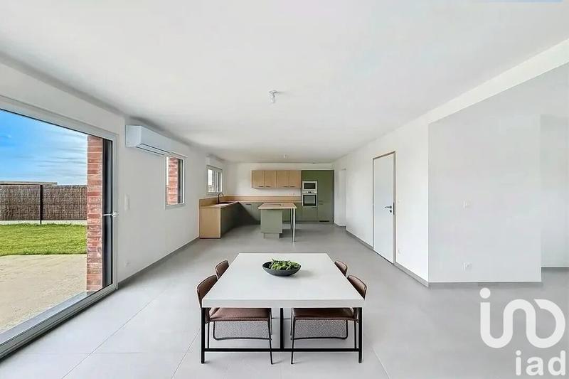 Maison - 137 m² - 6 pièces