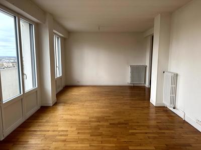 Appartement - 82 m² - 4 pièces