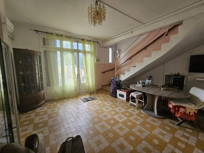 Maison - 112 m² - 6 pièces