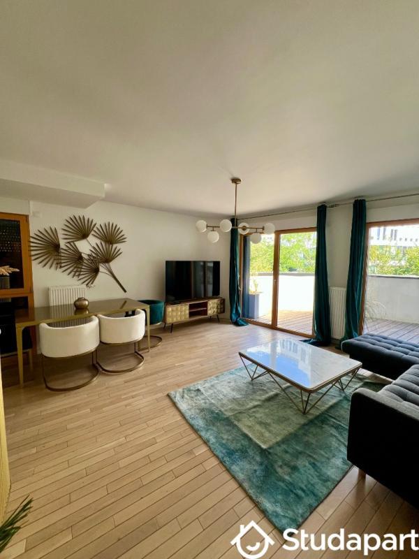 Chambre - 13 m² - 1 pièce