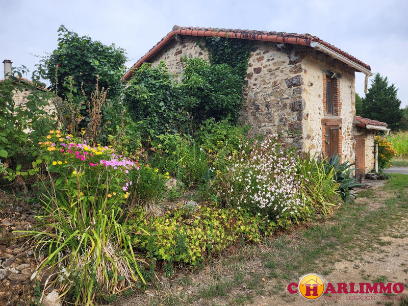 Maison traditionnelle - 86 m² - 4 pièces