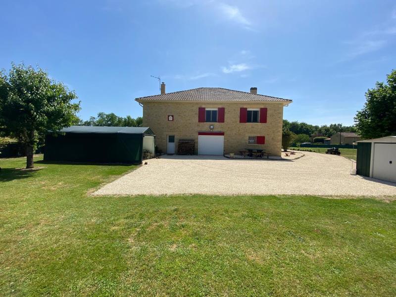 Maison - 163 m² - 4 pièces
