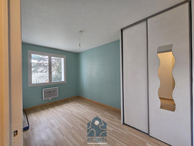 Appartement - 77 m² - 4 pièces