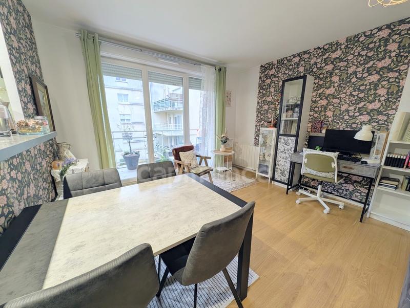 Appartement - 70 m² - 3 pièces