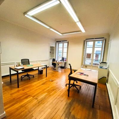 Bureau - 88 m²