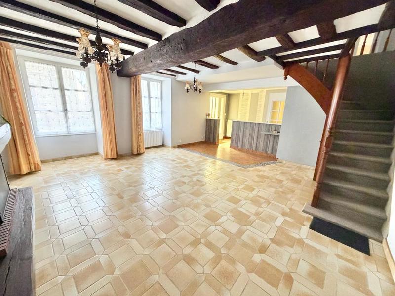Maison - 185 m² - 6 pièces