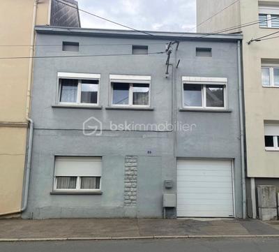 Maison - 128 m² - 5 pièces