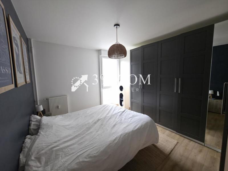 Appartement - 81 m² - 3 pièces