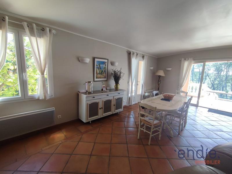 Maison - 142 m² - 4 pièces