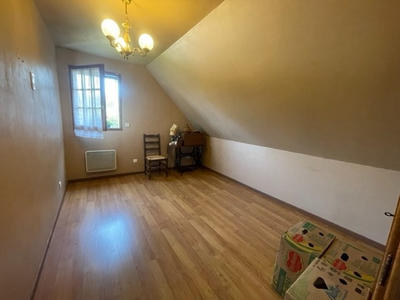 Maison - 136 m² - 6 pièces