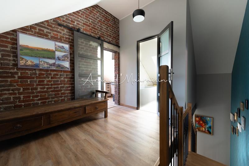 Maison - 182 m² - 6 pièces