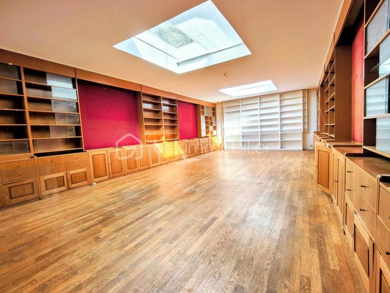 Maison de campagne - 200 m² - 8 pièces