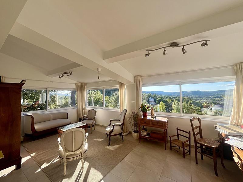 Villa - 104 m² - 4 pièces