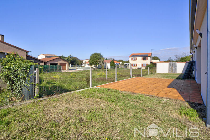 Maison - 97 m² - 4 pièces