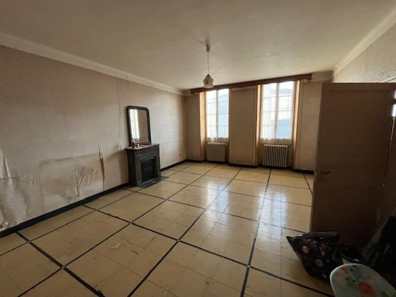 Maison - 197 m² - 11 pièces