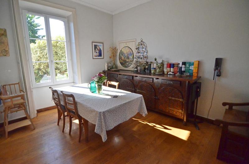 Maison - 142 m² - 7 pièces