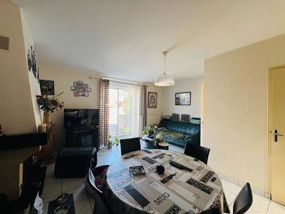 Maison - 84 m² - 4 pièces