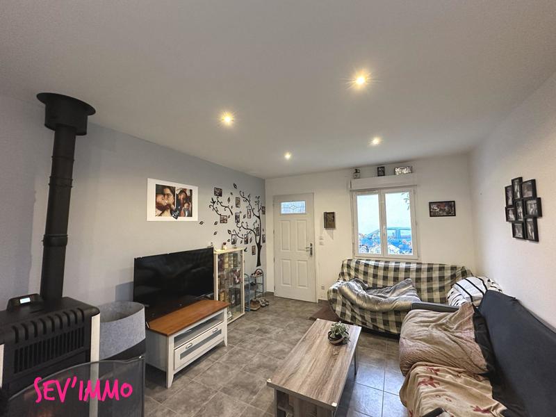 Maison - 80 m² - 4 pièces