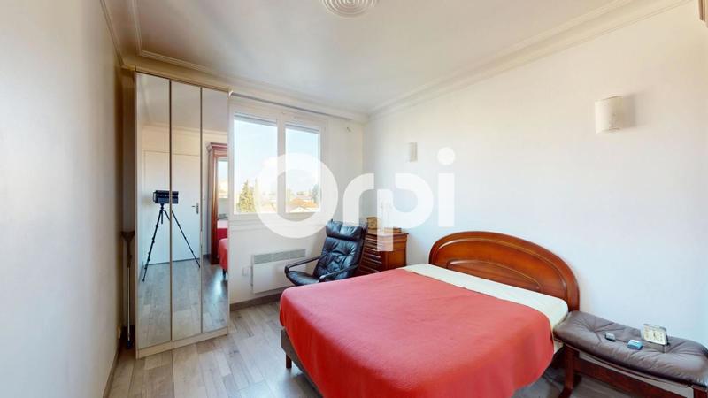 Appartement - 98 m² - 3 pièces