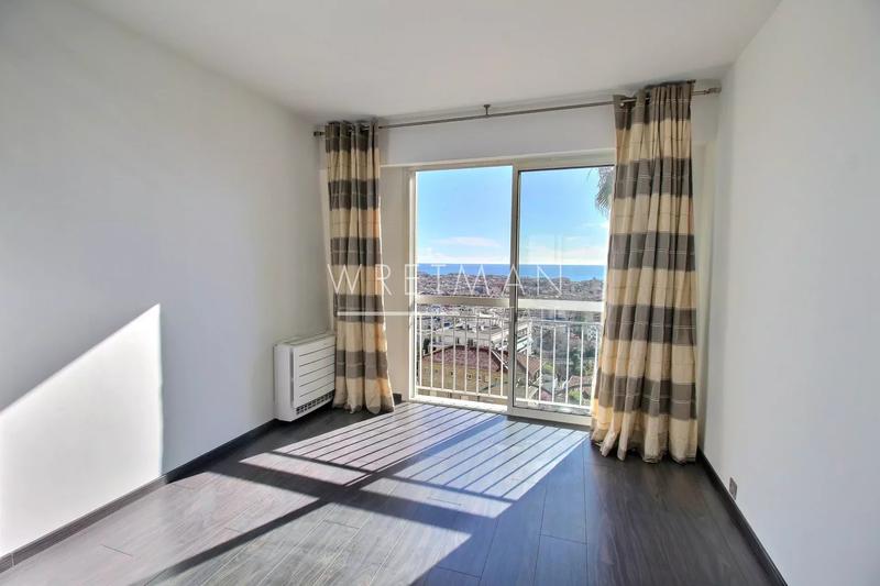 Appartement - 109 m² - 4 pièces