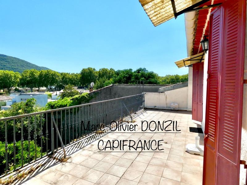 Appartement - 79 m² - 3 pièces