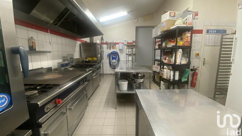 Local commercial - 256 m²