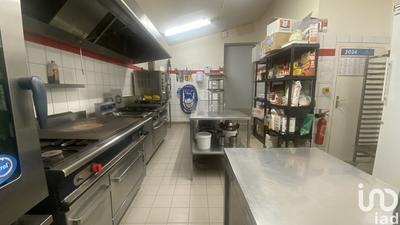 Local commercial - 256 m²